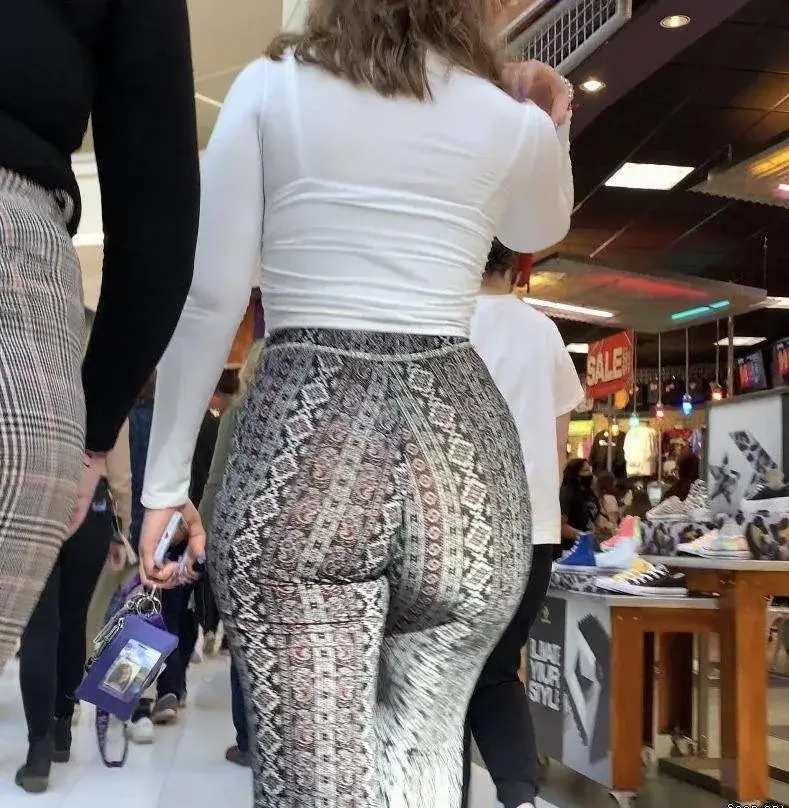 SleekDammy